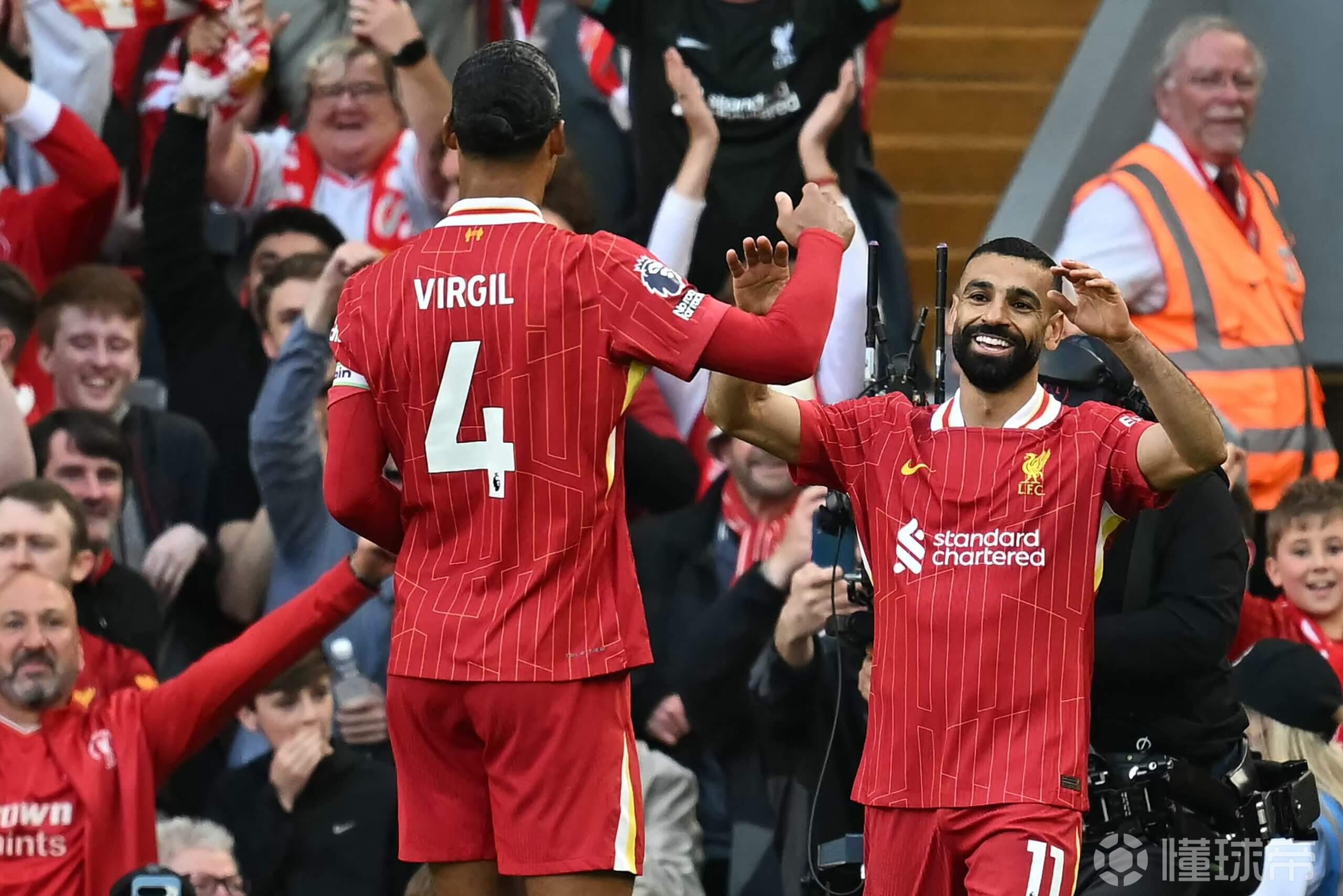 英雄-费耶诺德窗口期造点机会，志在英超名次提升，目标明确，赛季目标并未改变(浮士德的五个故事)