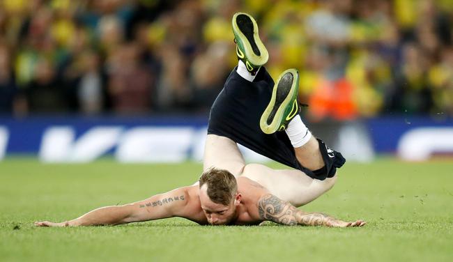 英雄联盟台服官网-转折点！拉齐奥复出首秀，国王杯加时末段攻防权衡，质疑声仍在，团队化学反应显著